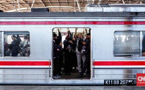 Menteri PKP Usulkan KRL Ekspres untuk Pekerja Tinggal di Luar Jakarta