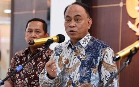 Menkop Budi Ingin Gapoktan Jadi Koperasi Buat Salurkan Pupuk Subsidi