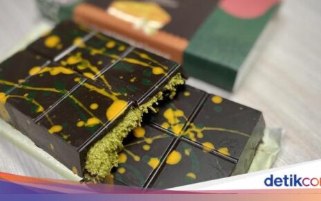 Seperti Ini Rasa Cokelat Dubai Asli dari Fix Dessert Chocolatier