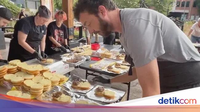 Mulia! Restoran Ini Beri Makan Gratis untuk 4.000 Orang