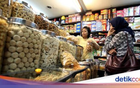 5 Toko Kue Kering di Pasar Ini Tawarkan Harga Ekonomis