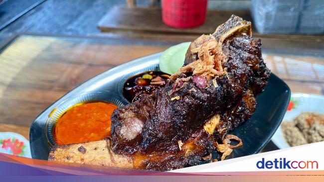 Maknyus! 10 Iga Bakar Enak dan Paling Populer di Jakarta