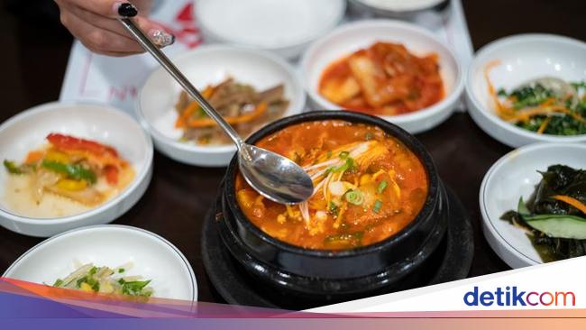 4 Budaya Makan Korea, Konsumsi Nasi hingga Pakai Sumpit